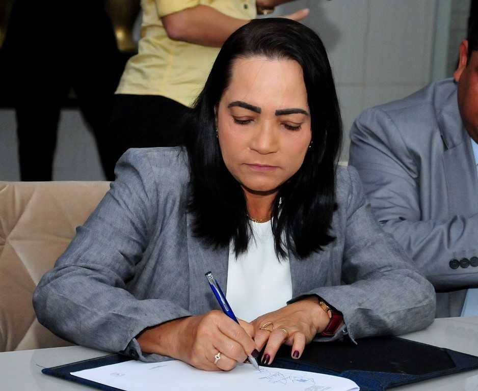 Vereadora Concita Pinto apresentou novo requerimento pedindo a construção de feira no Monte Castelo