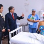 Gutemberg Araújo visita Maternidade Maria do Amparo para checar a retomada integral dos serviços