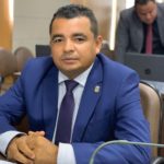 Vereador Edson Gaguinho solicita reforma completa da U.E.B Santa Clara
