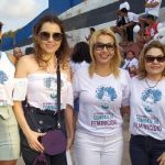 Bárbara Soeiro participa de caminhada alusiva ao combate à violência contra a mulher