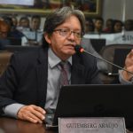 Projeto de Lei do vereador Dr. Gutemberg Araújo que resgata o patriotismo aguarda a sanção do Poder Executivo