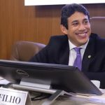Osmar Filho antecipa salários dos servidores da Câmara de São Luís