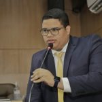 Marlon Botão sugere parceria entre Prefeitura e Uber para auxiliar no deslocamento aos pontos de vacinação