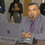 Edson Gaguinho solicita regularização fundiária no bairro Francisco Lima