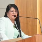 Fátima Araújo sugere projeto para reinserir idosos no mercado de trabalho