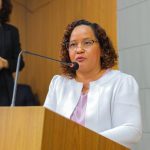 Silvana Noely agradece reforma do Centro de Saúde Dr. Salomão Fiquene
